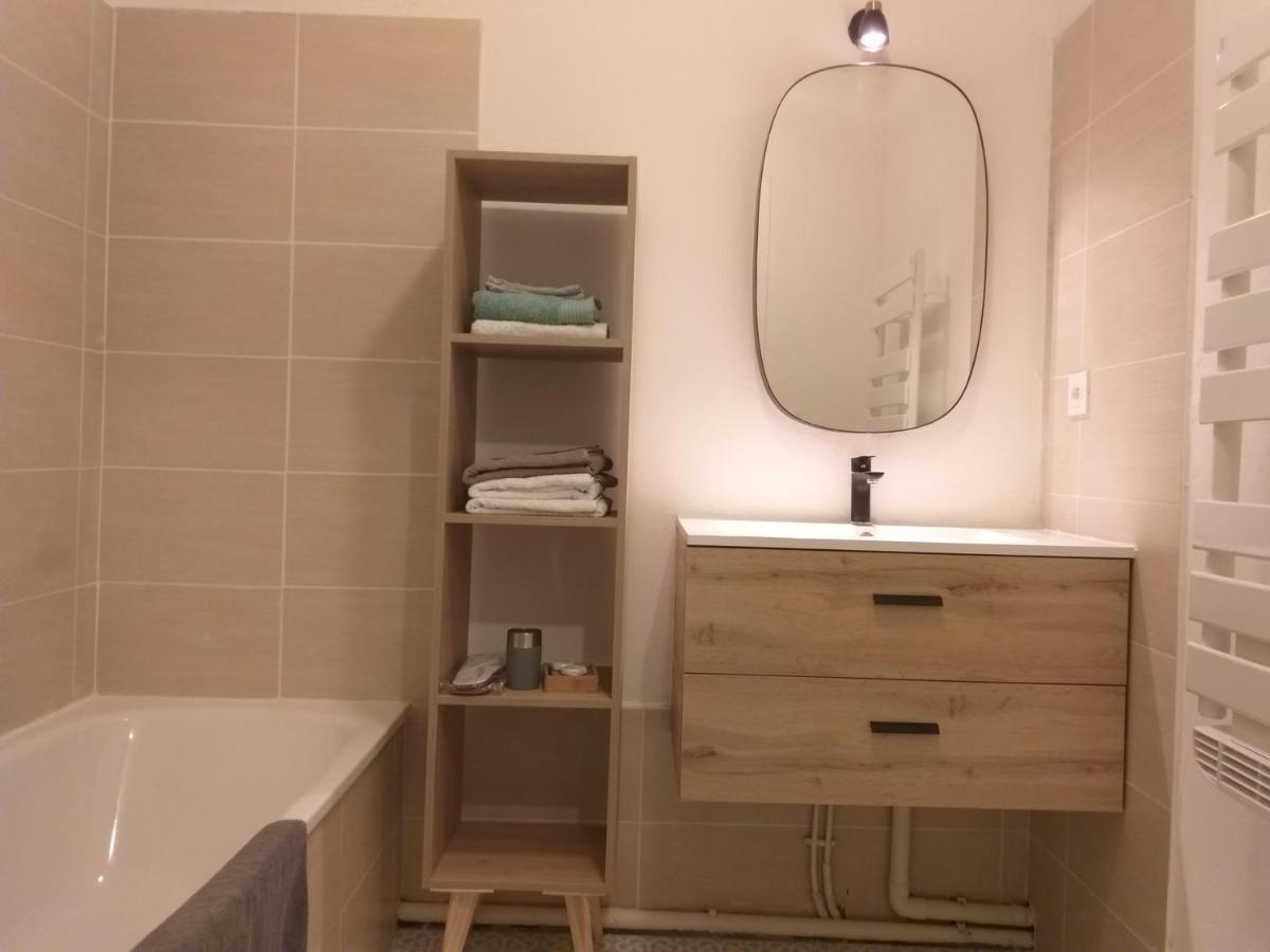 Le Savoie Appartement 2 Chambres 3 Couchages ,Balcon Et Parking Prive Bellegarde-sur-Valserine Luaran gambar